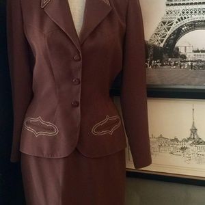 Beautiful Thierry Mugler 2pc skirt suit size 8